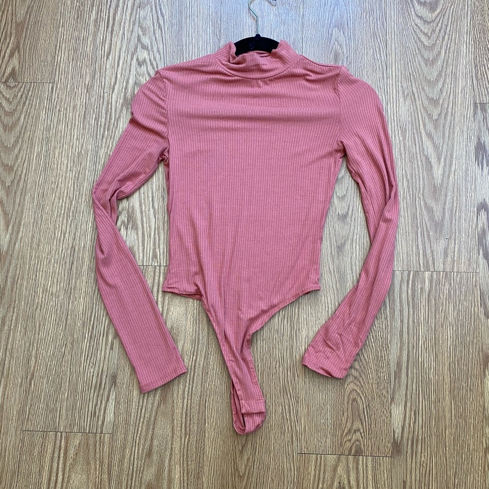 Tight Turtle Neck Long Sleeve